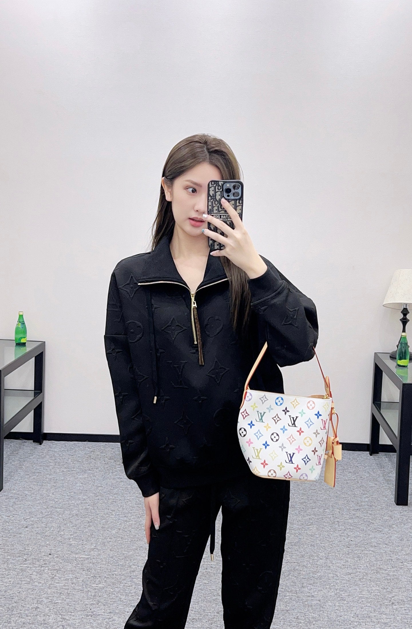 L 25 embossed logo half-placket sweatshirt