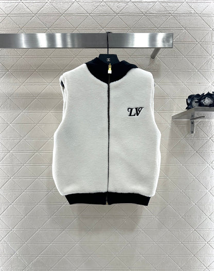 L 25 Reversible Teddy Vest(black/white)