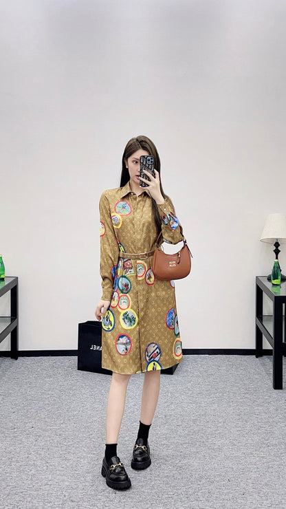 L 25 Lapel Printed Badge Shirt Dress