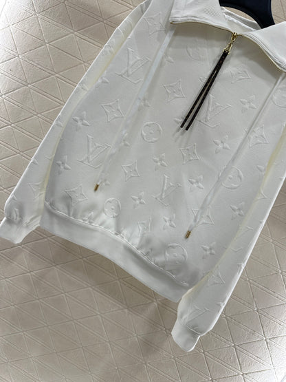 L 25 embossed logo half-placket sweatshirt