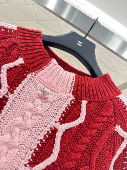 C 25 Cable-knit contrast crochet wool sweater dress