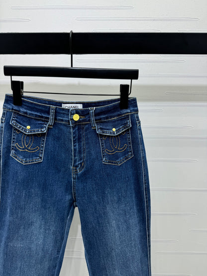 C 25 Small pockets slim-fit jeans