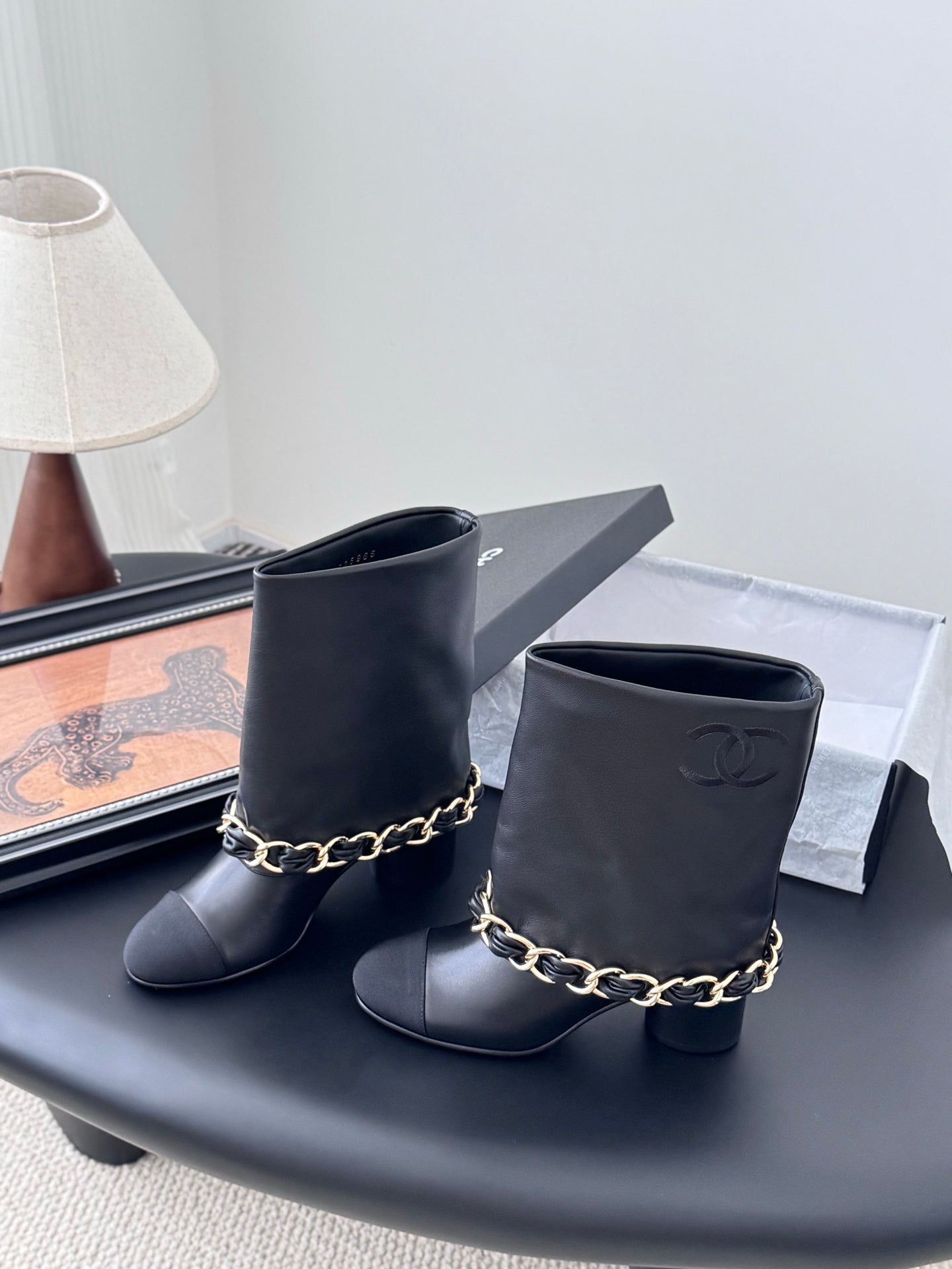 C 25K New chain mid-cut knight boots（Black/Glossy Black）