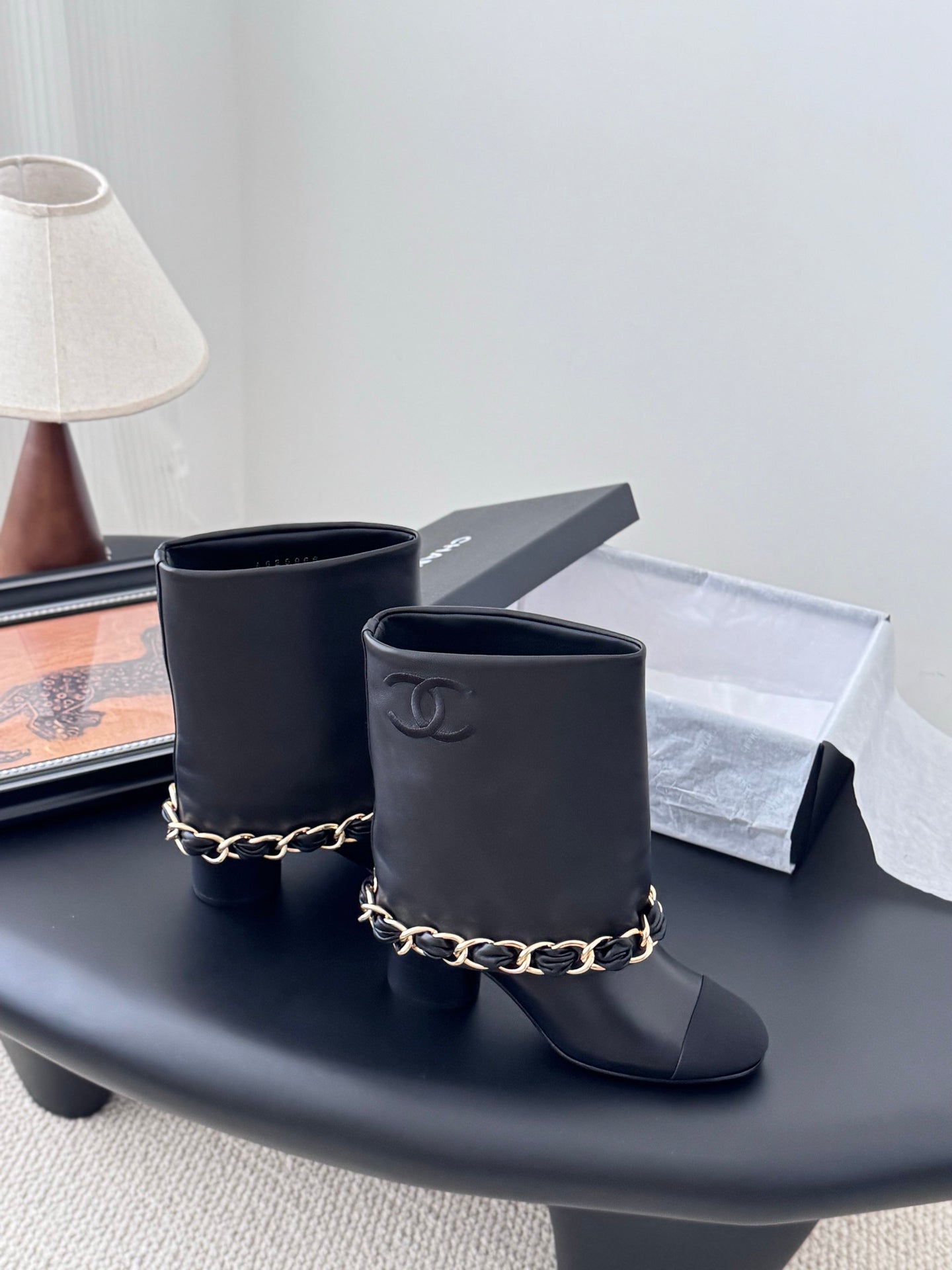C 25K New chain mid-cut knight boots（Black/Glossy Black）