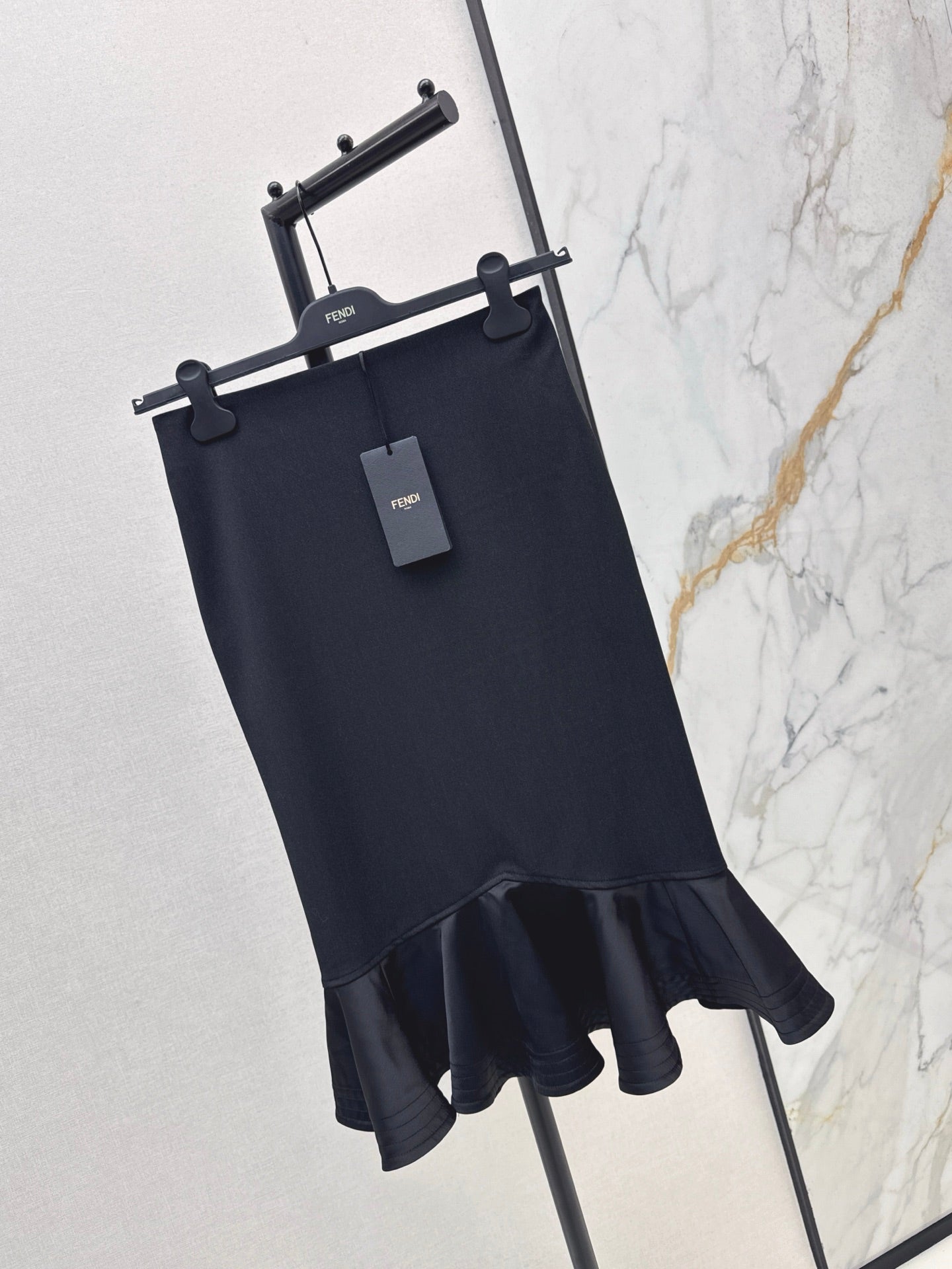 Fe 25 New Black High Waist Fishtail Skirt
