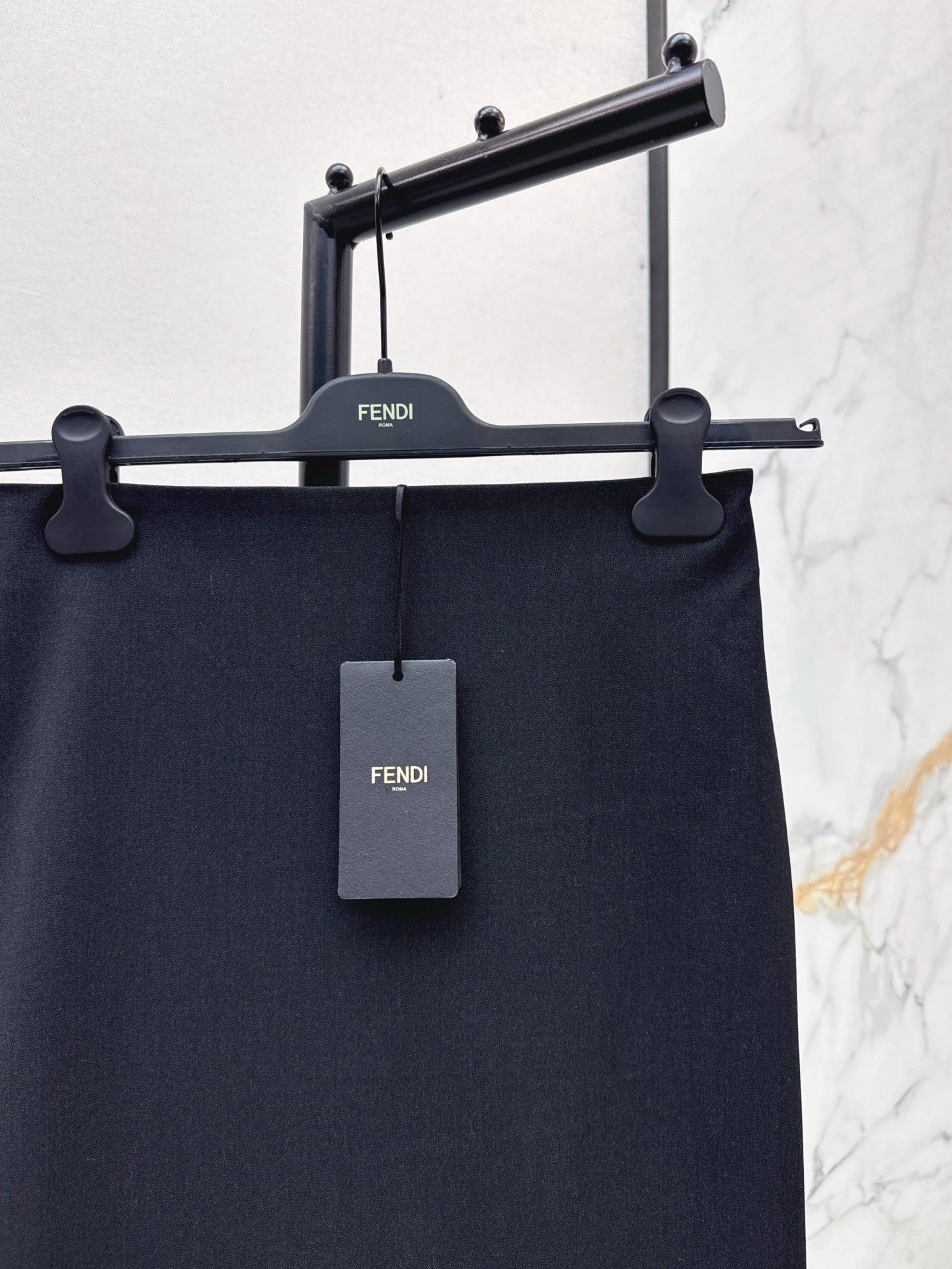 Fe 25 New Black High Waist Fishtail Skirt