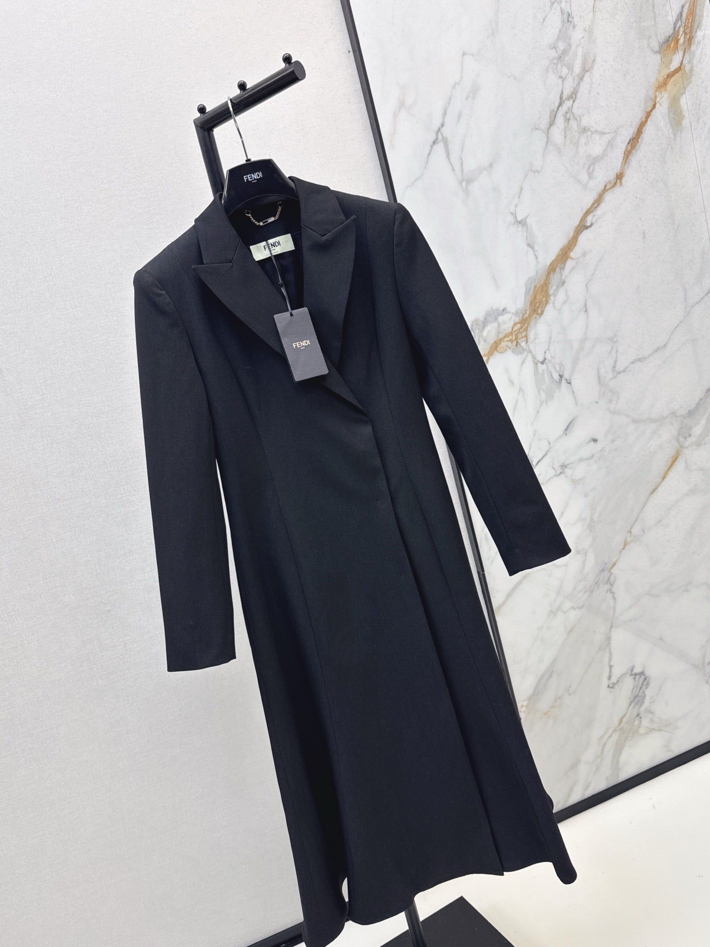 Fe 25 Long suit coat
