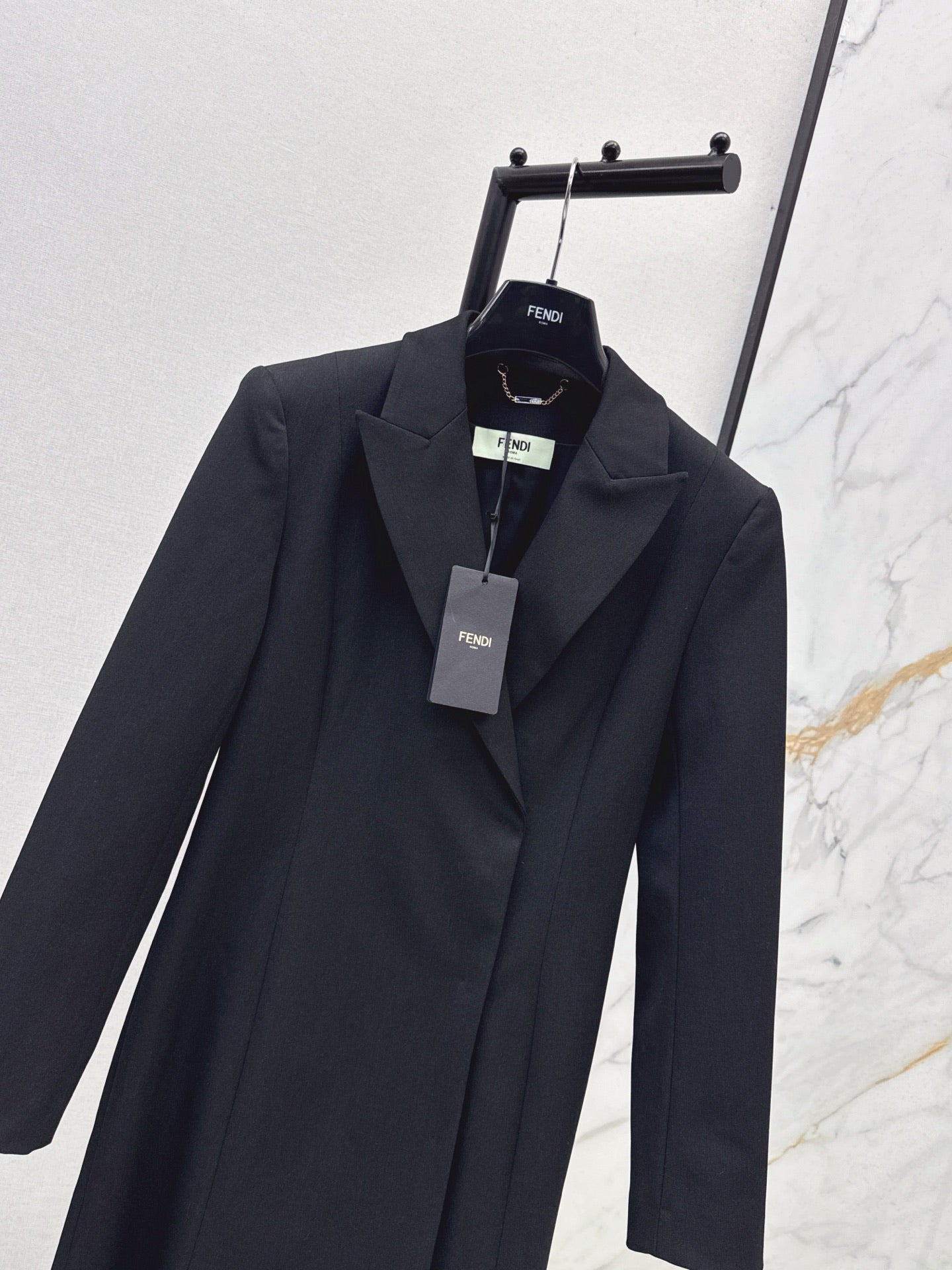 Fe 25 Long suit coat