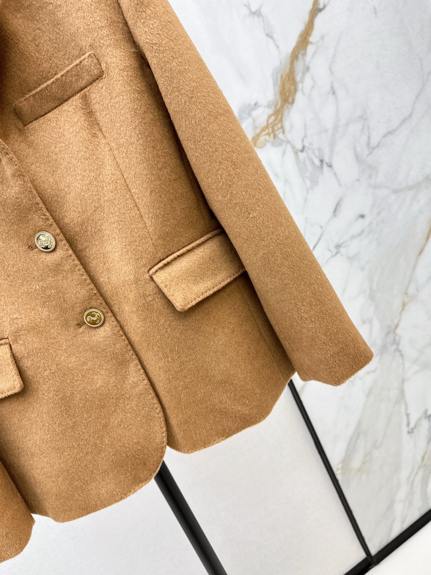 Th 25 Gold-button woolen suit jacket