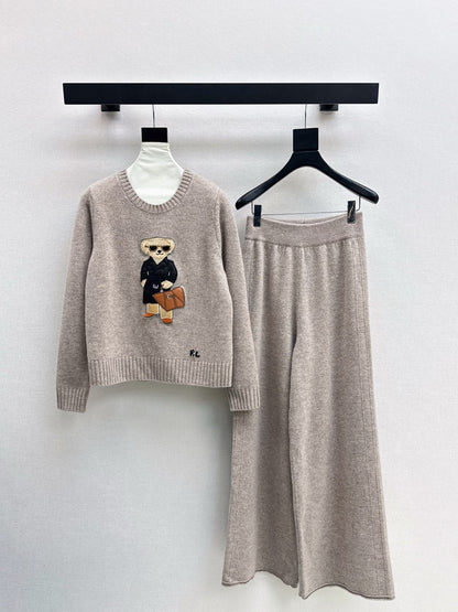 Ral 25 New round neck wool sweater + elastic waist straight pants