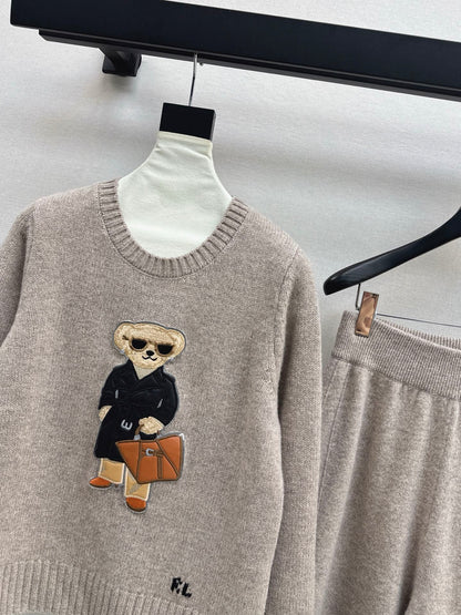 Ral 25 New round neck wool sweater + elastic waist straight pants