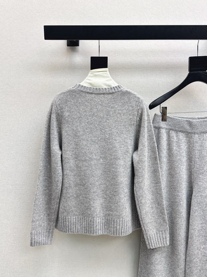 Ral 25 New round neck wool sweater + elastic waist straight pants