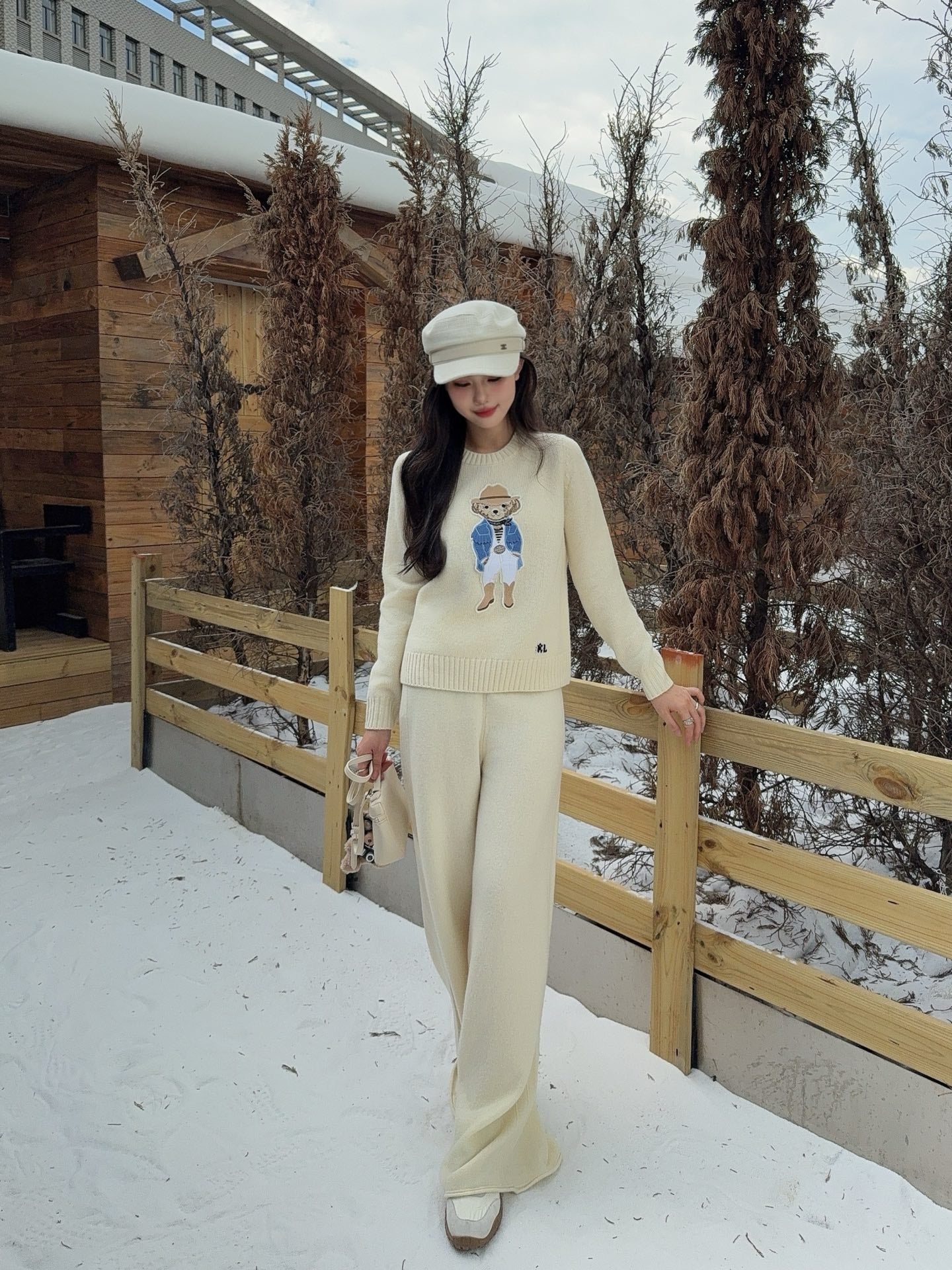 Ral 25 Blue Gentleman Bear Round Neck Wool Sweater + Elastic Waist Straight Pants(navy/beigi/khaki)