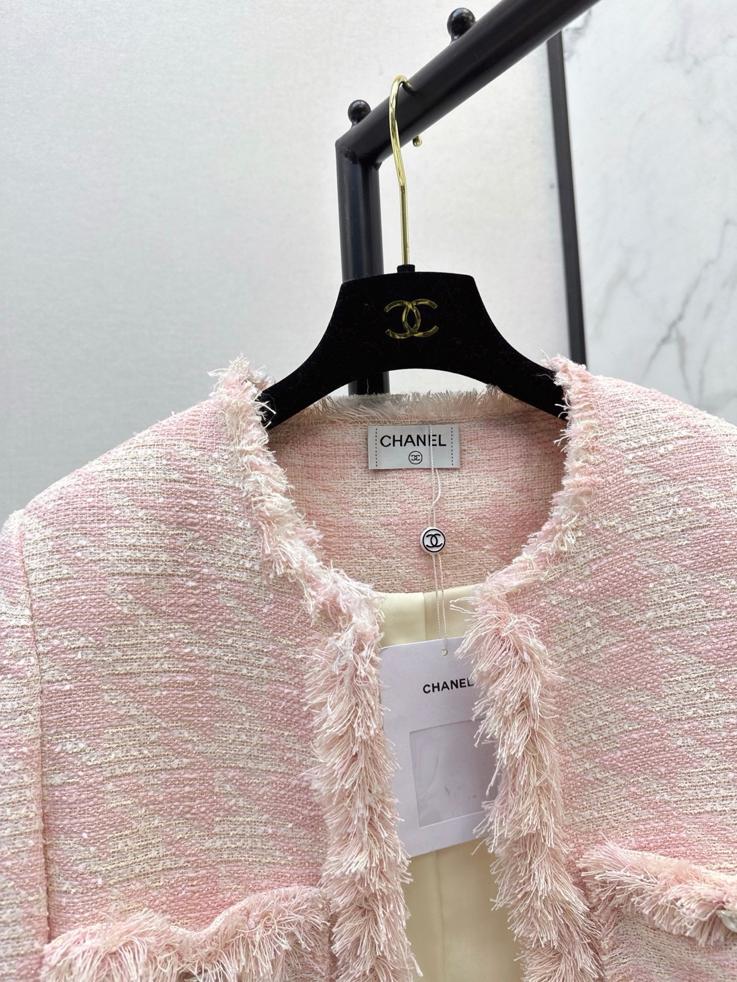 C 25 New Woven Tweed Fringe Jacket