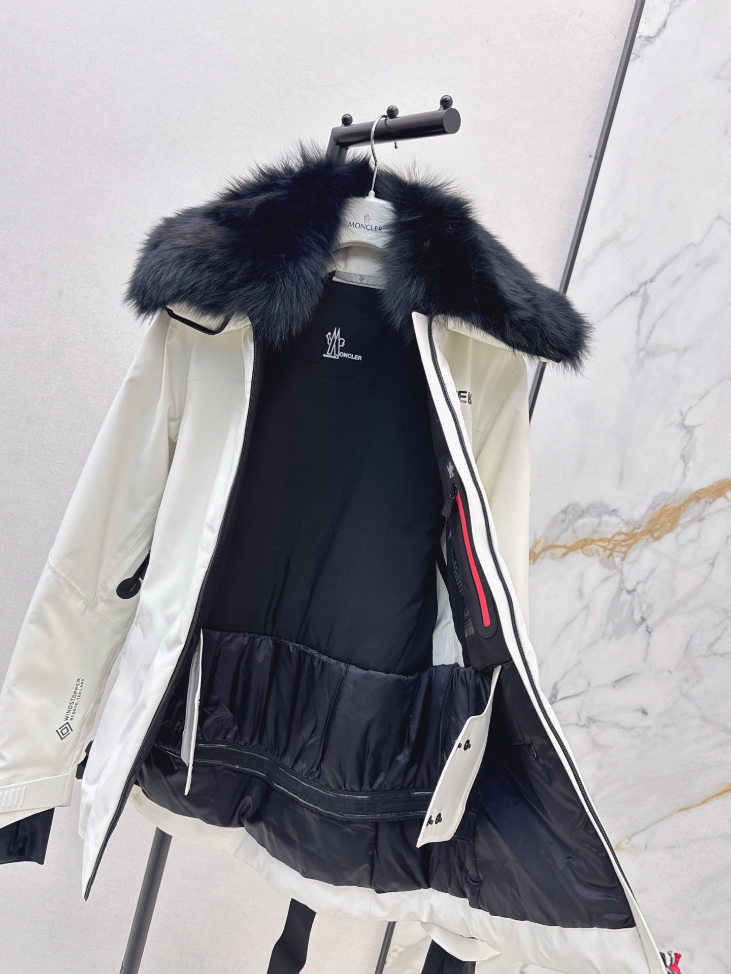 Mon 25 Short waist down ski jacket(WHITE/BLACK/PINK)
