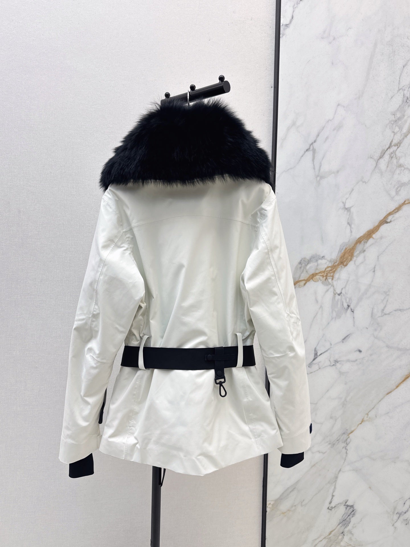 Mon 25 Short waist down ski jacket(WHITE/BLACK/PINK)