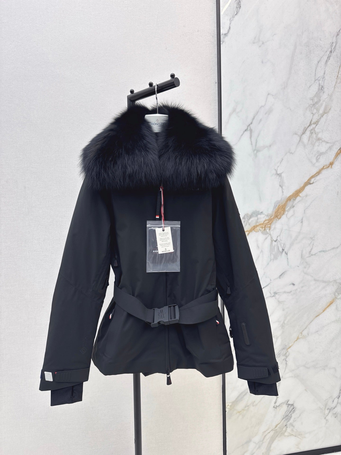 Mon 25 Short waist down ski jacket(WHITE/BLACK/PINK)