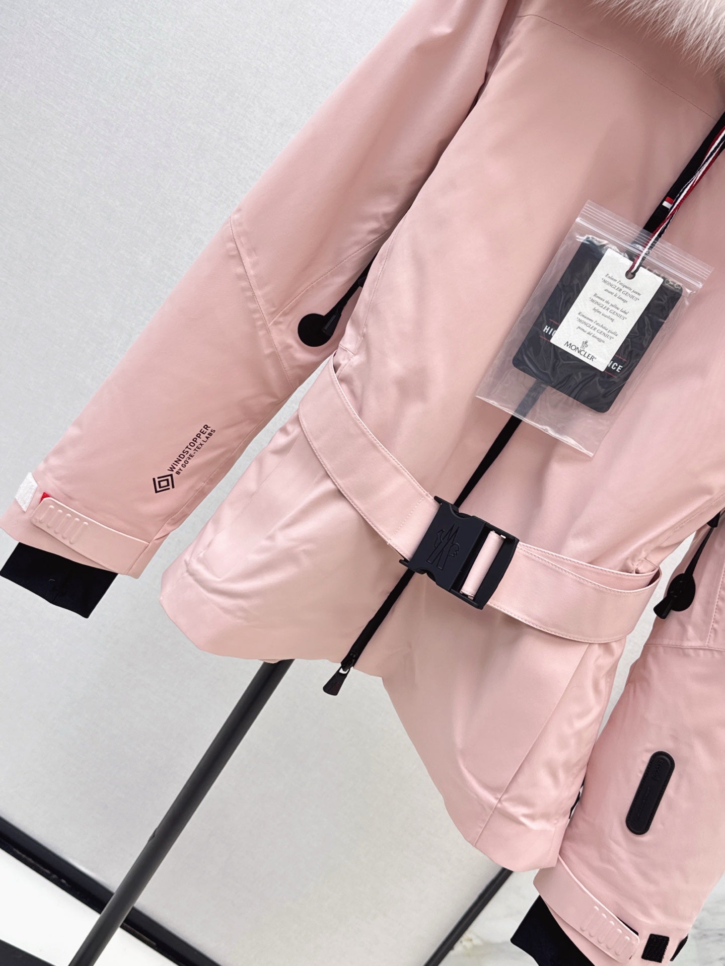 Mon 25 Short waist down ski jacket(WHITE/BLACK/PINK)