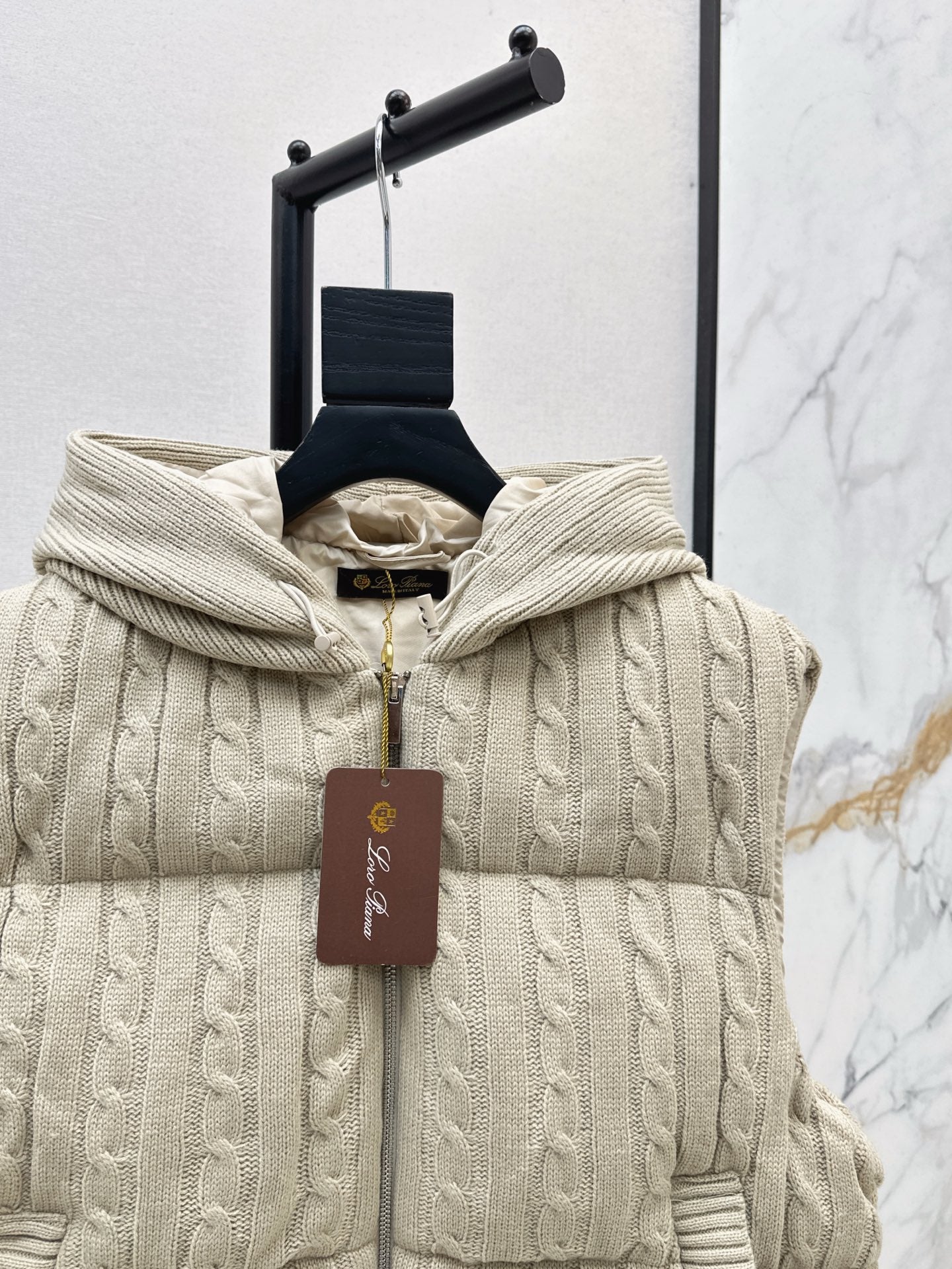 Lor 25 New Cable Knit Shell Down Vest Jacket(GRYA/BEIGI)