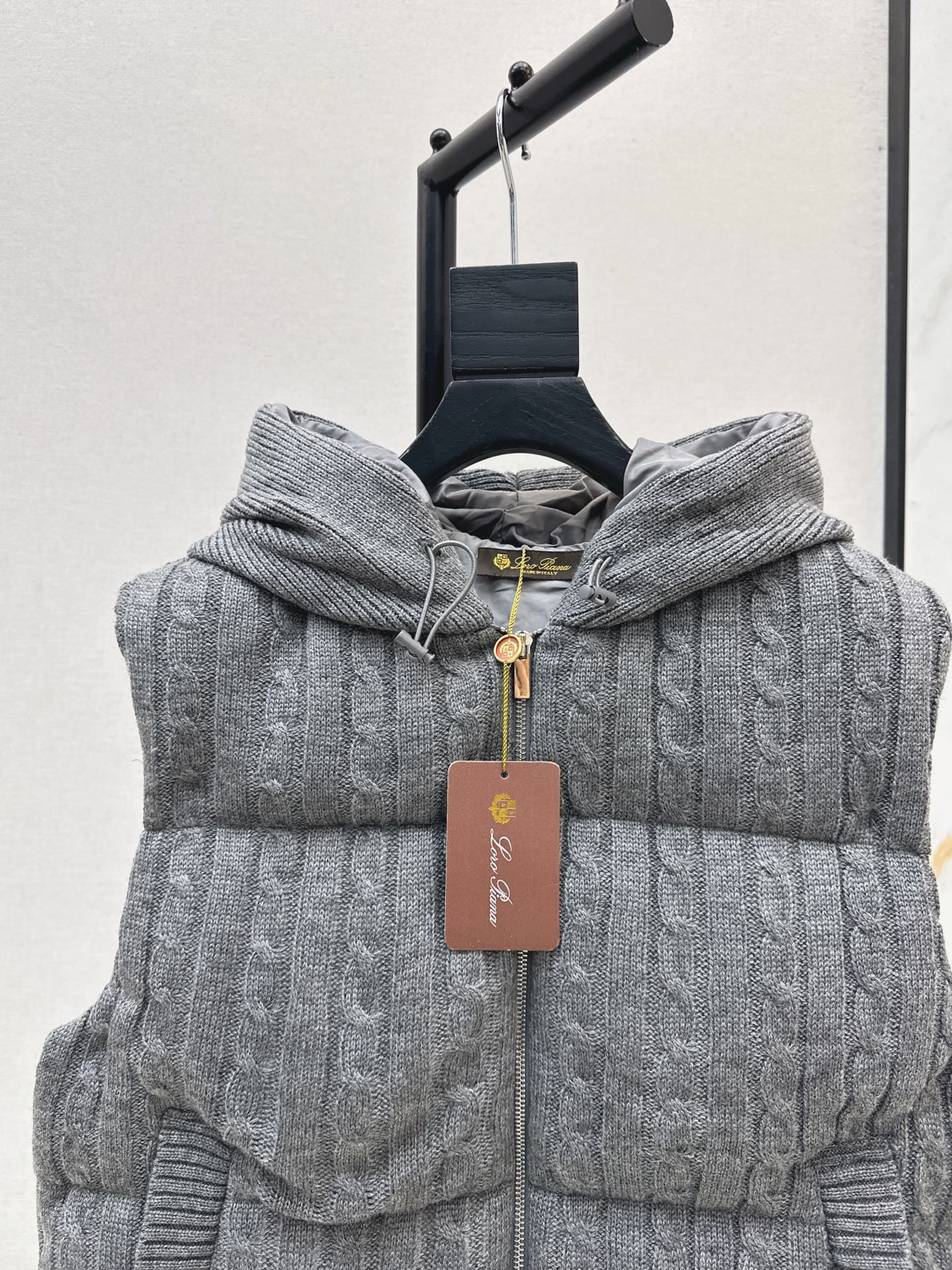 Lor 25 New Cable Knit Shell Down Vest Jacket(GRYA/BEIGI)