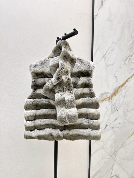 Y 25 My Neighbor Totoro Rabbit Fur Series Scarf + Vest(GRAY/BROWN/WHITE)