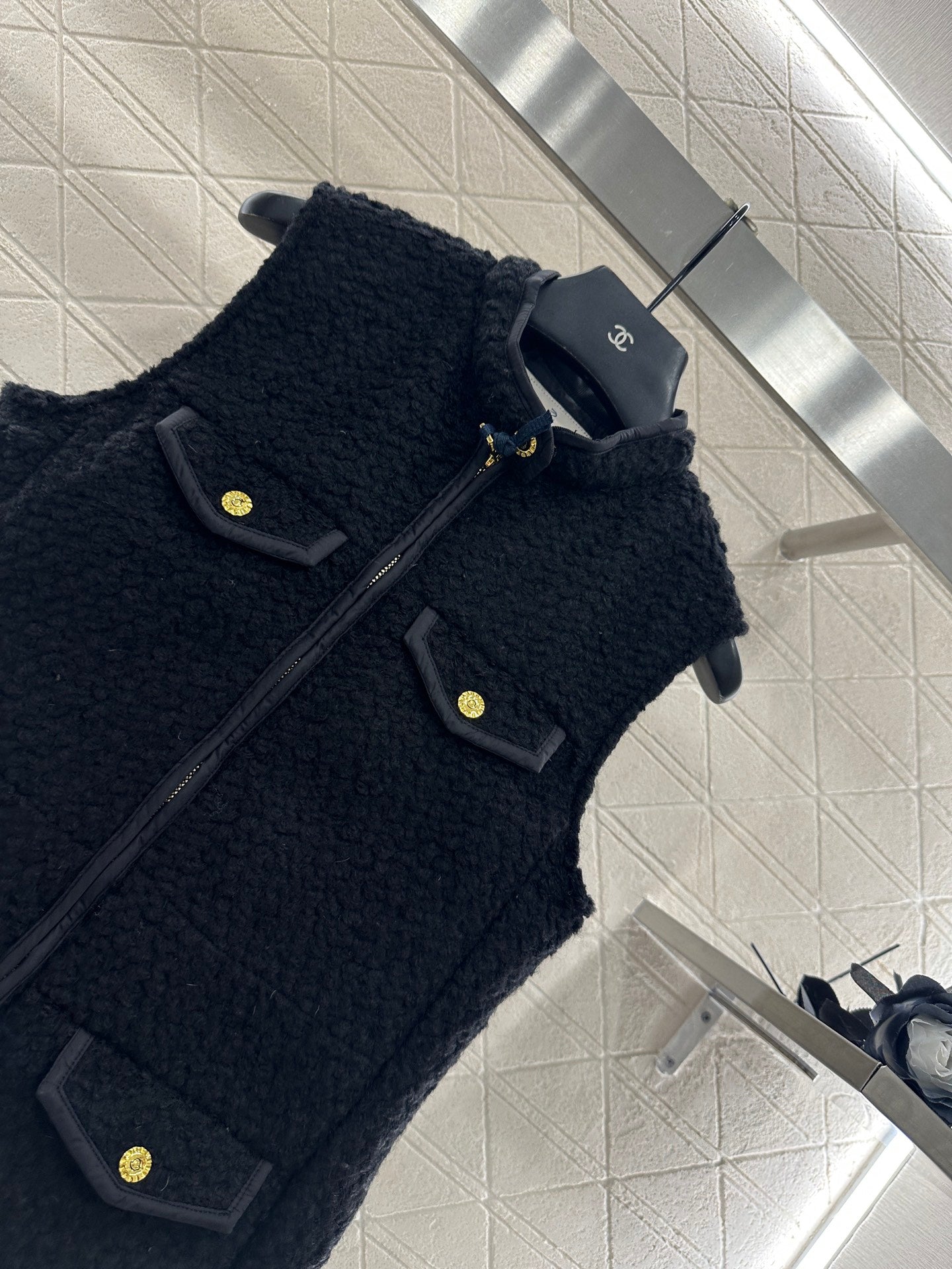 Mon 25 Fur-lined Zippered Down Vest