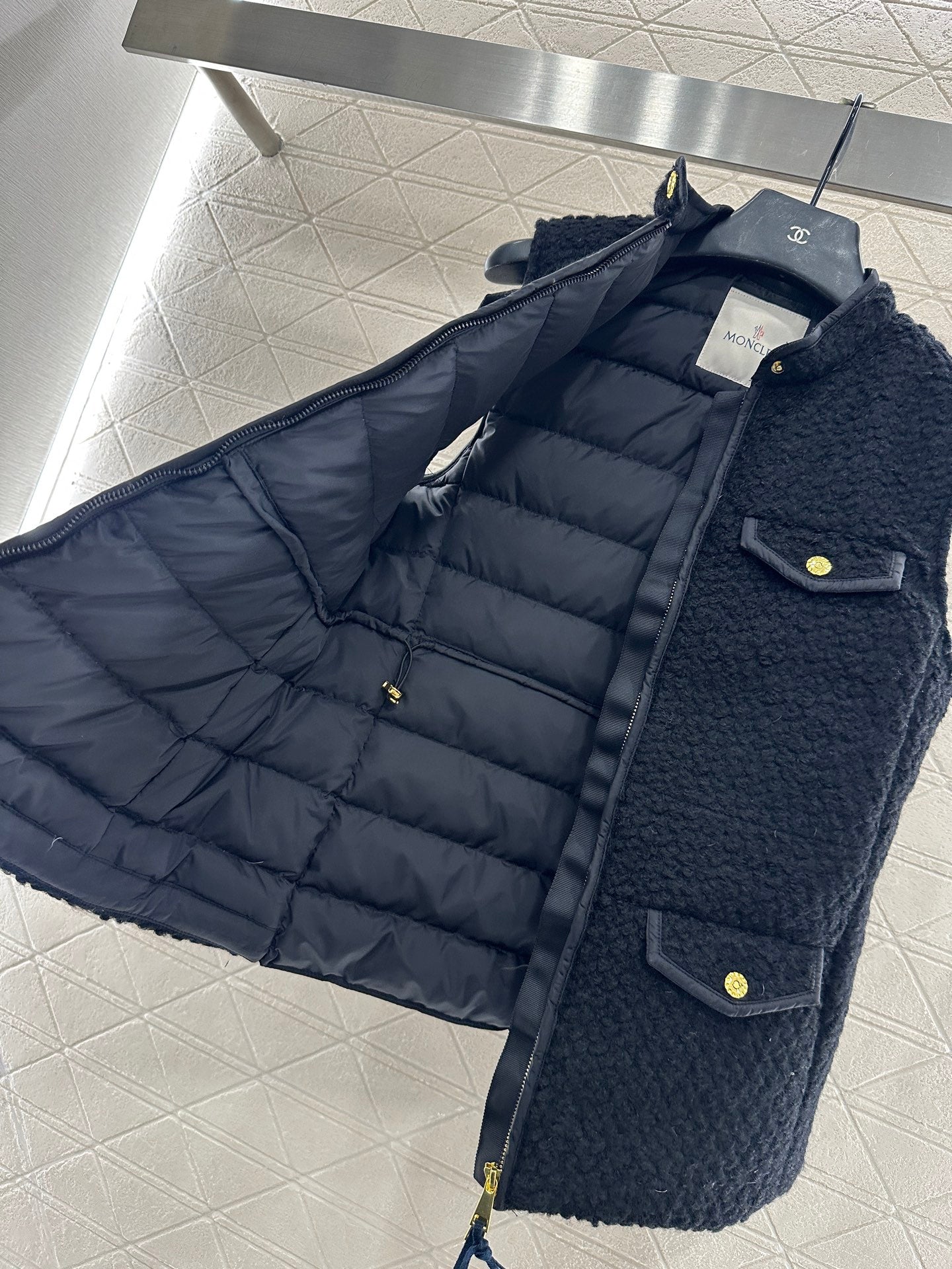 Mon 25 Fur-lined Zippered Down Vest
