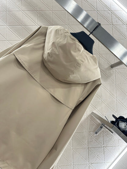 Lor 25 Hooded windbreaker jacket