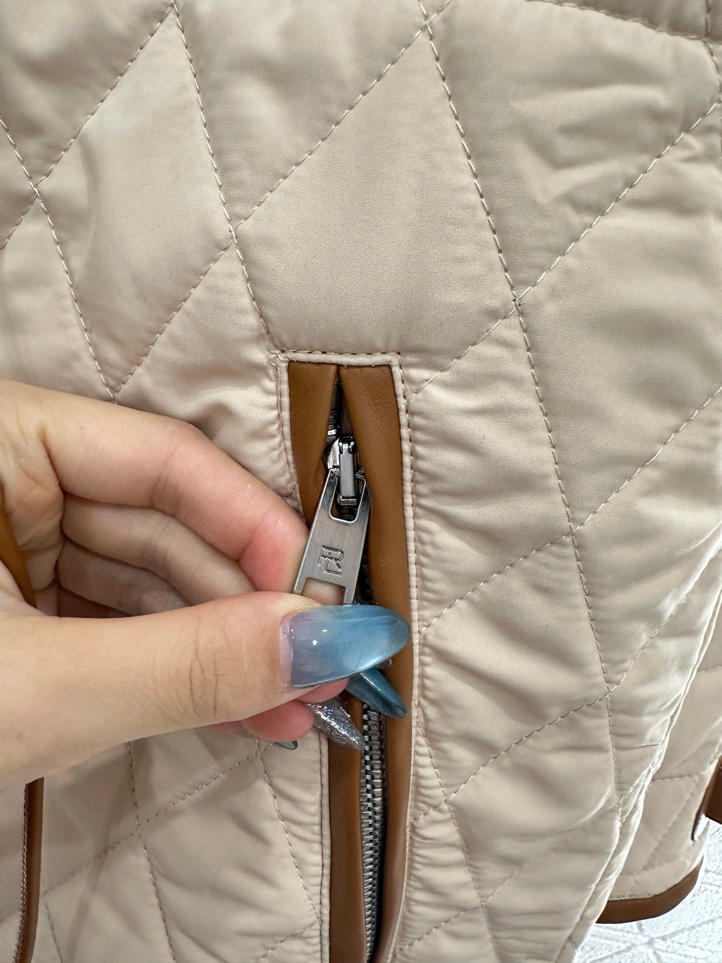 Lor 25 Lingge drawstring waist cinching mid length cotton jacket