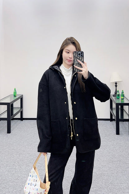 Mon 25 Two piece hooded down jacket set