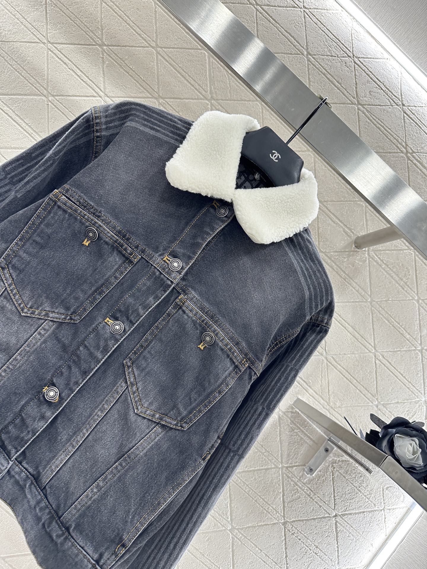Di 25 Velvet collar denim jacket half skirt set