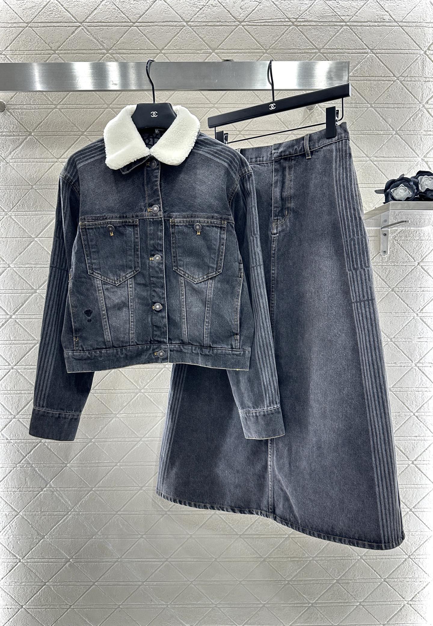 Di 25 Velvet collar denim jacket half skirt set