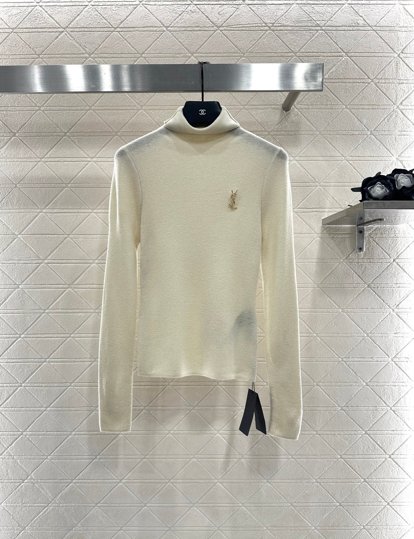 Y 25 Turtleneck brooch wool base sweater(BEIGI/BROWN/BLACK)