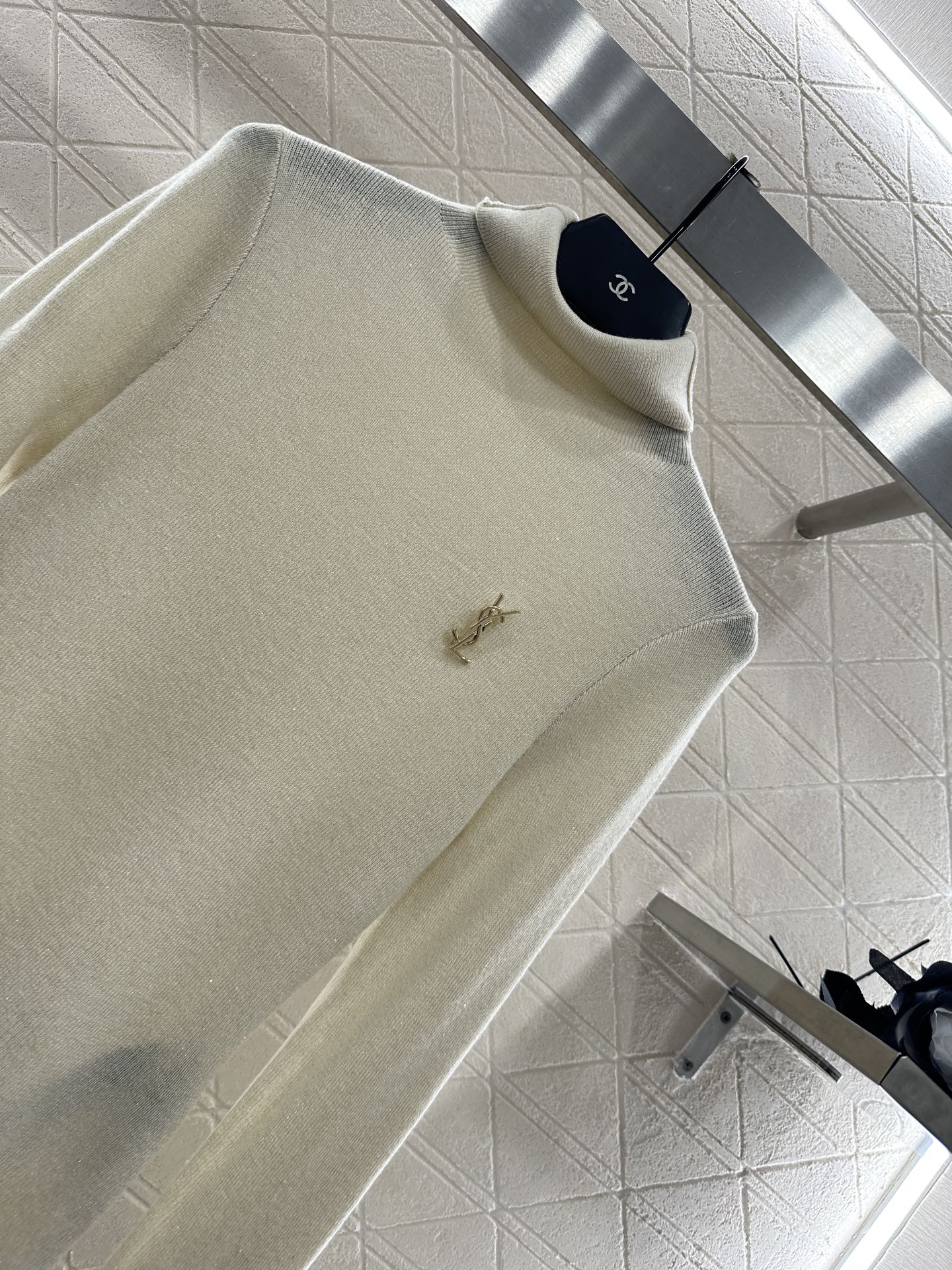 Y 25 Turtleneck brooch wool base sweater(BEIGI/BROWN/BLACK)