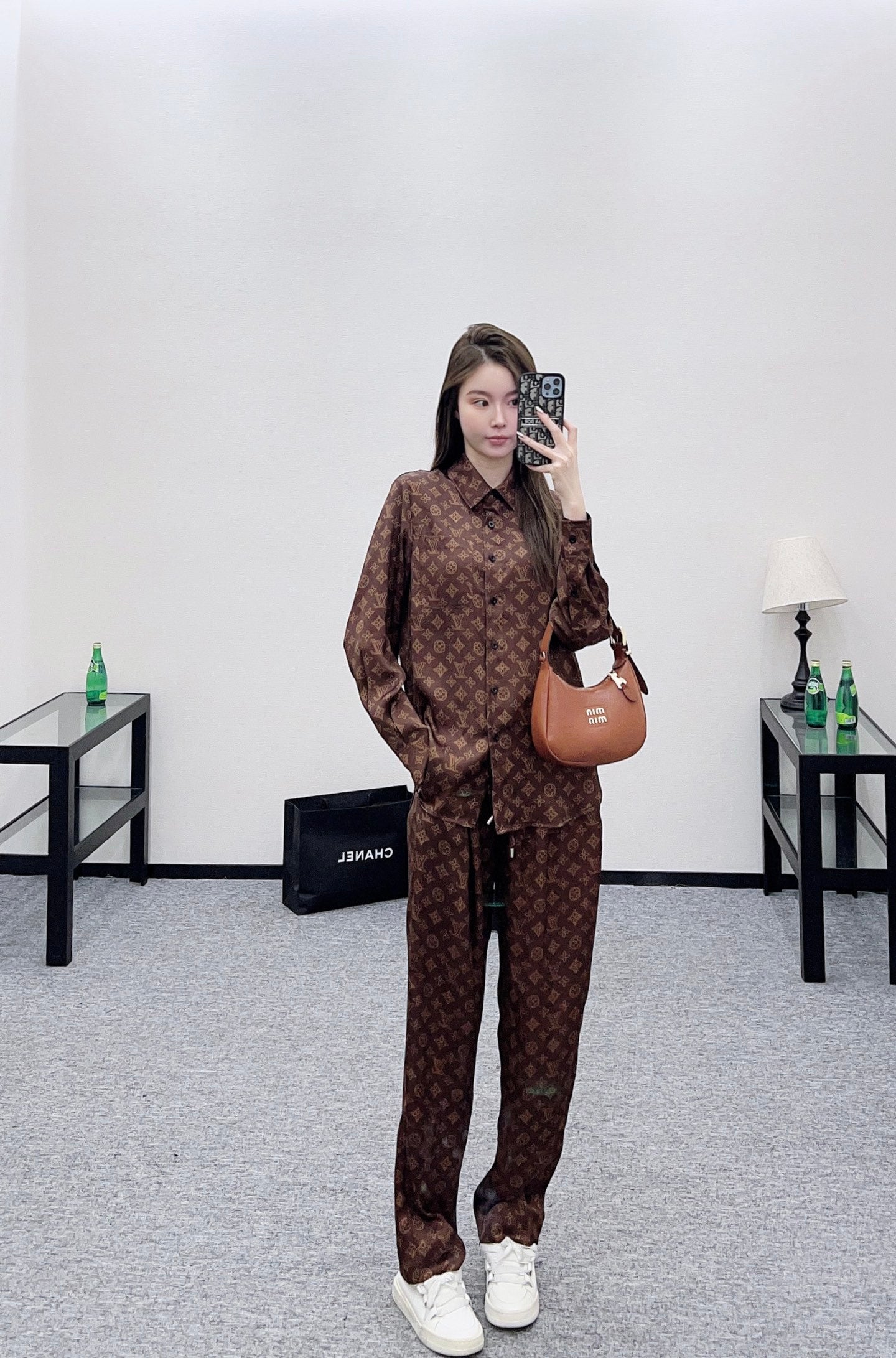 L 25 monogram full print pajamas set