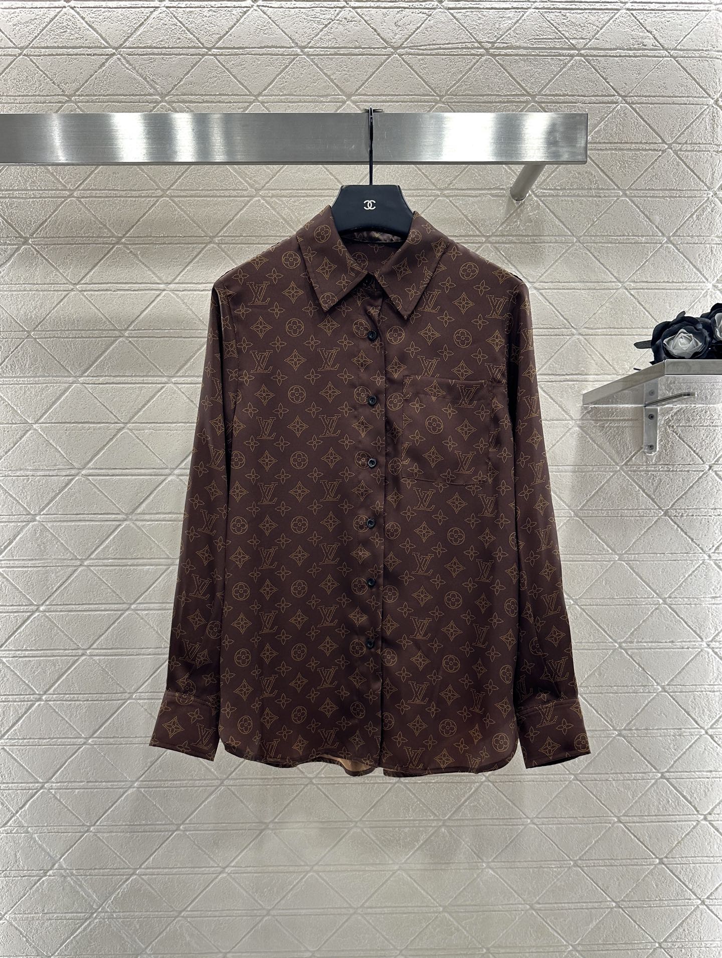 L 25 monogram full print pajamas set