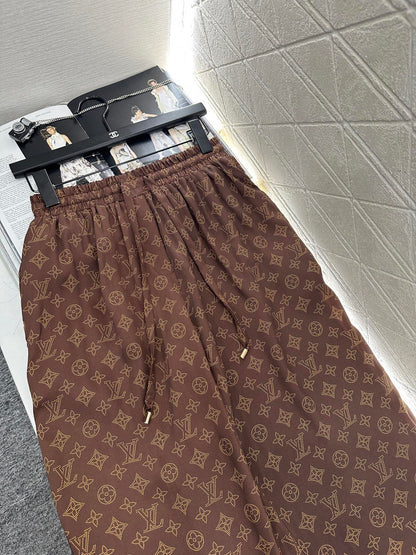L 25 monogram full print pajamas set