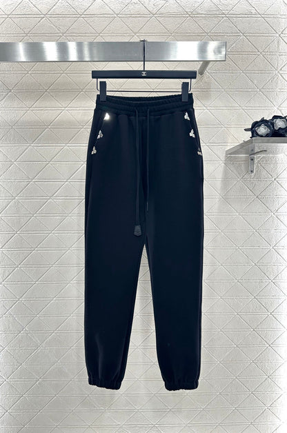 L 25 Hooded jacket and trousers set