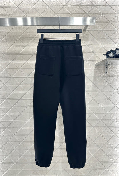 L 25 Hooded jacket and trousers set