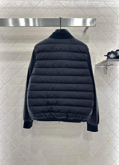 Mon 25 Rectangular embossed down jacket two-piece set