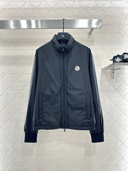 Mon 25 Rectangular embossed down jacket two-piece set