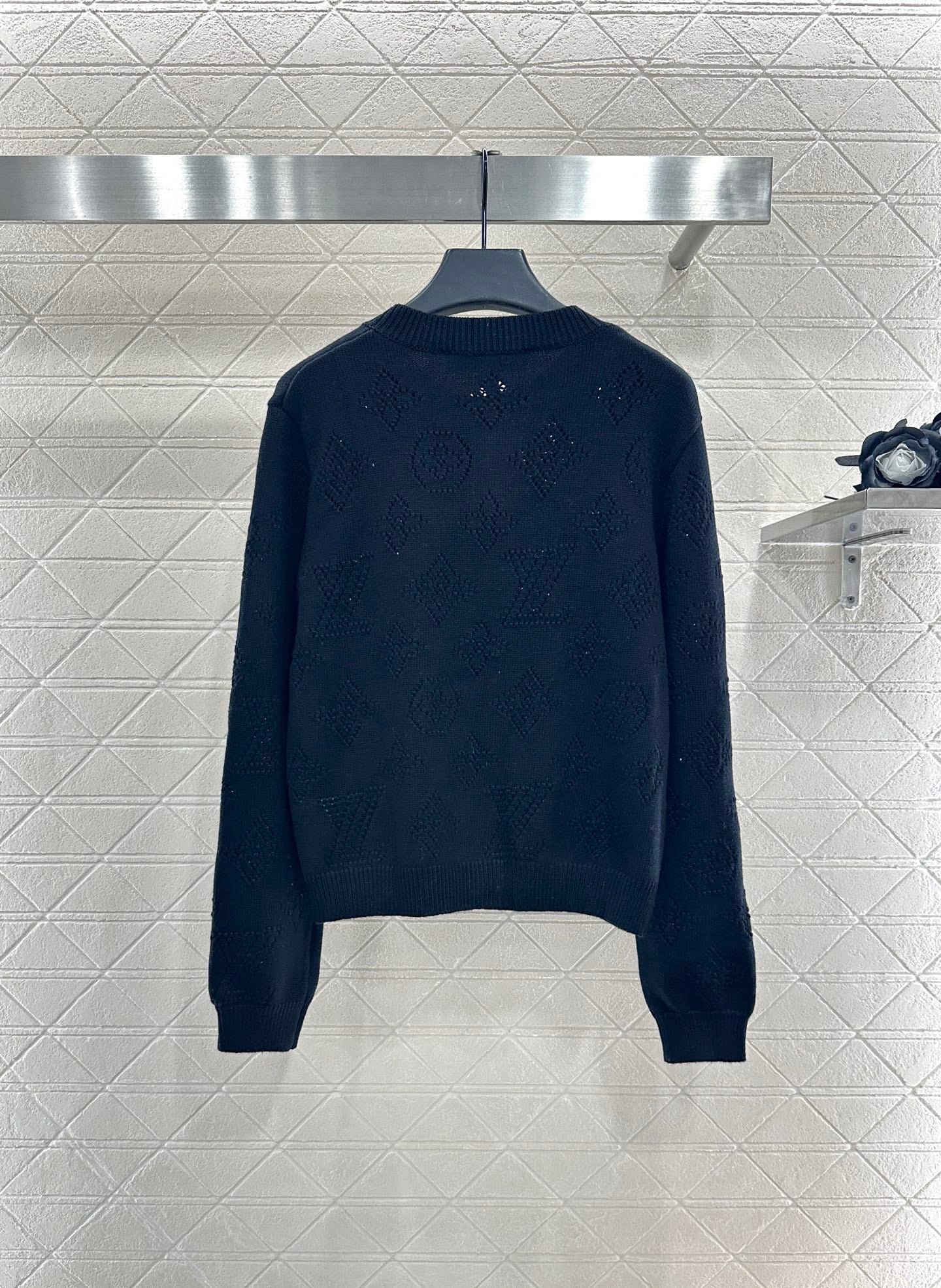 L 25 Openwork Knit Crew Neck Wool and Cashmere Cardigan
