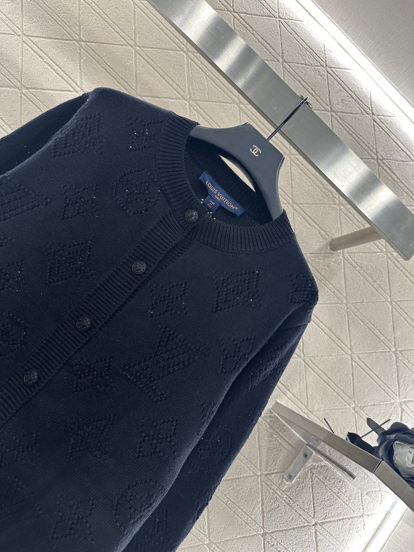 L 25 Openwork Knit Crew Neck Wool and Cashmere Cardigan