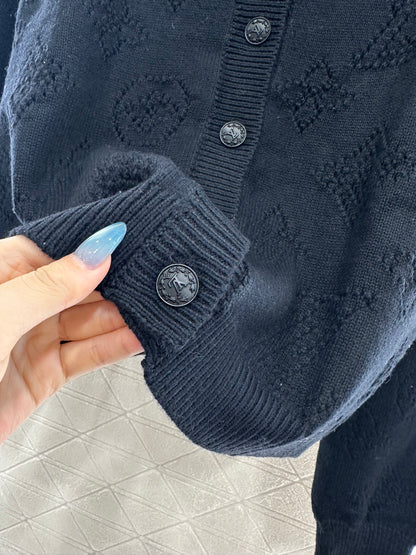 L 25 Openwork Knit Crew Neck Wool and Cashmere Cardigan
