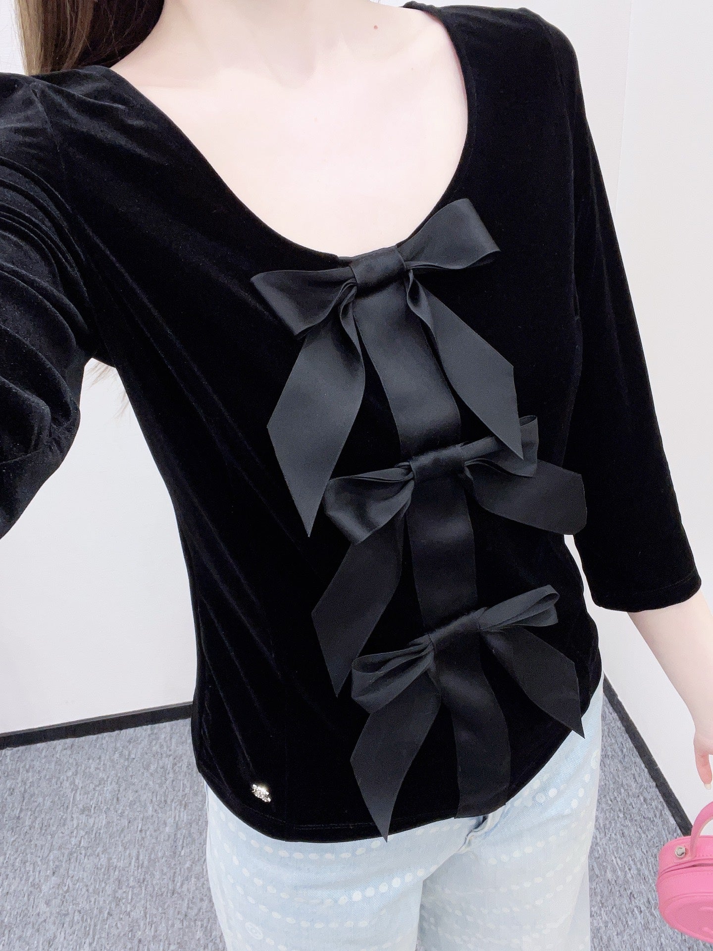 C 25 Sweetheart Neck Bow Tie Mid-Sleeve Top