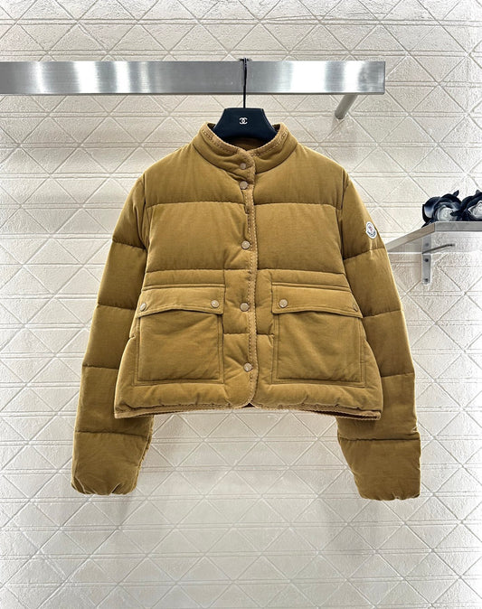 Mon 25 Rectangular embossed stand collar down jacket