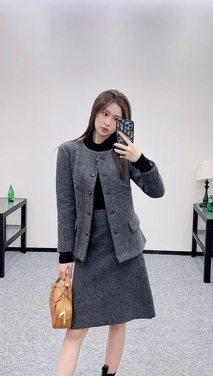 Mi 25 Round neck woolen coarse woolen coat short skirt set