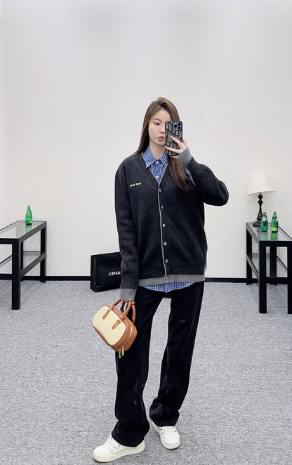 Mi 25 Fake two knitted wool and cashmere cardigans