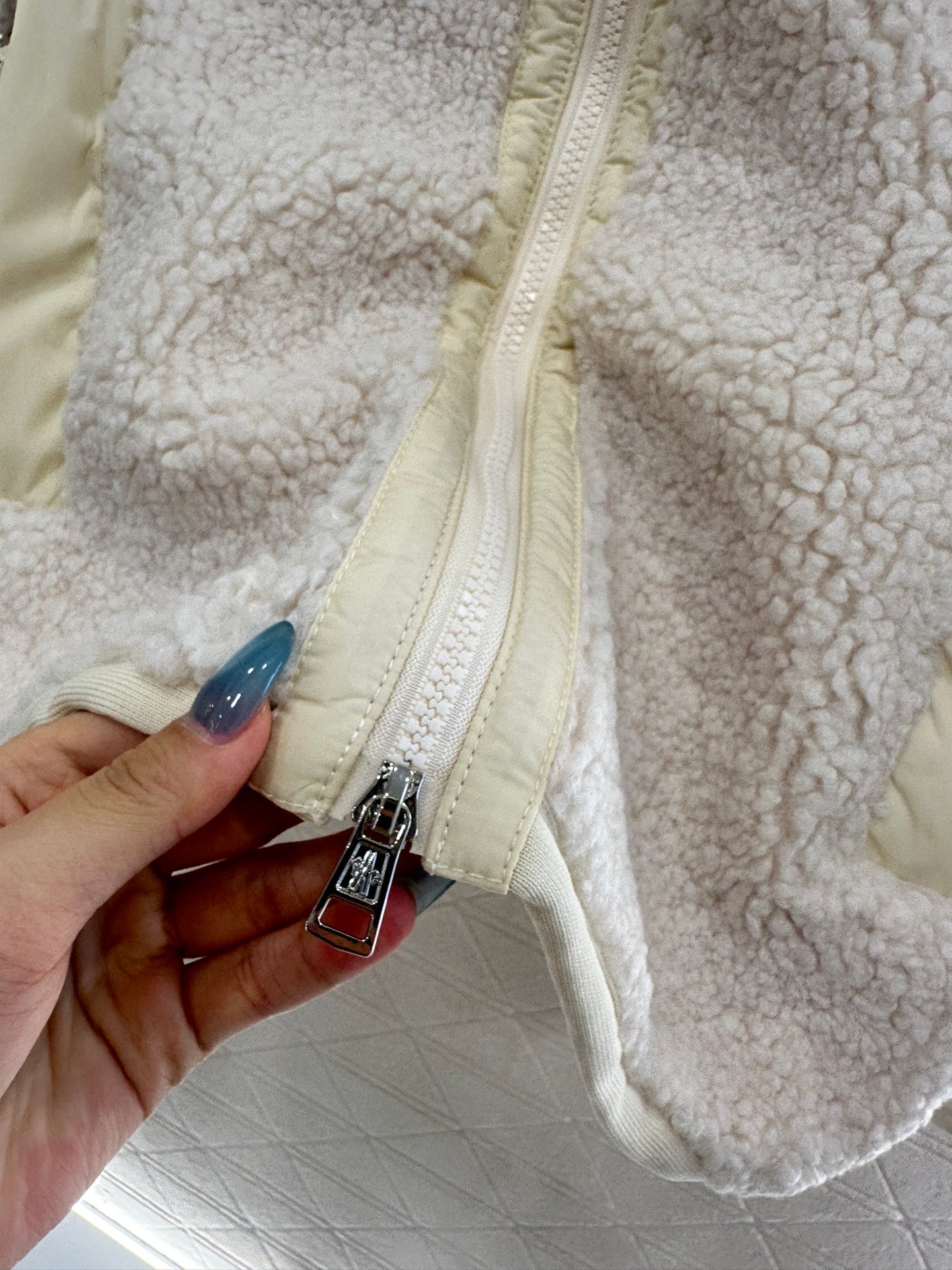 Mon 25 Teddy plush cotton jacket