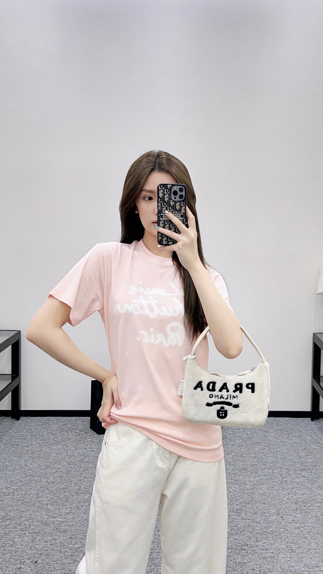 L 25 Round neck printed short sleeved shirt